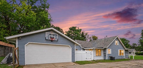 Photo for 533 W Cherry Street
