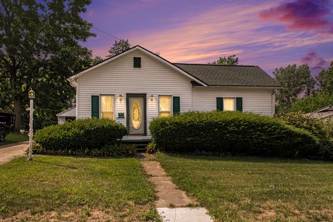 217 W State Street Cassopolis MI 49031