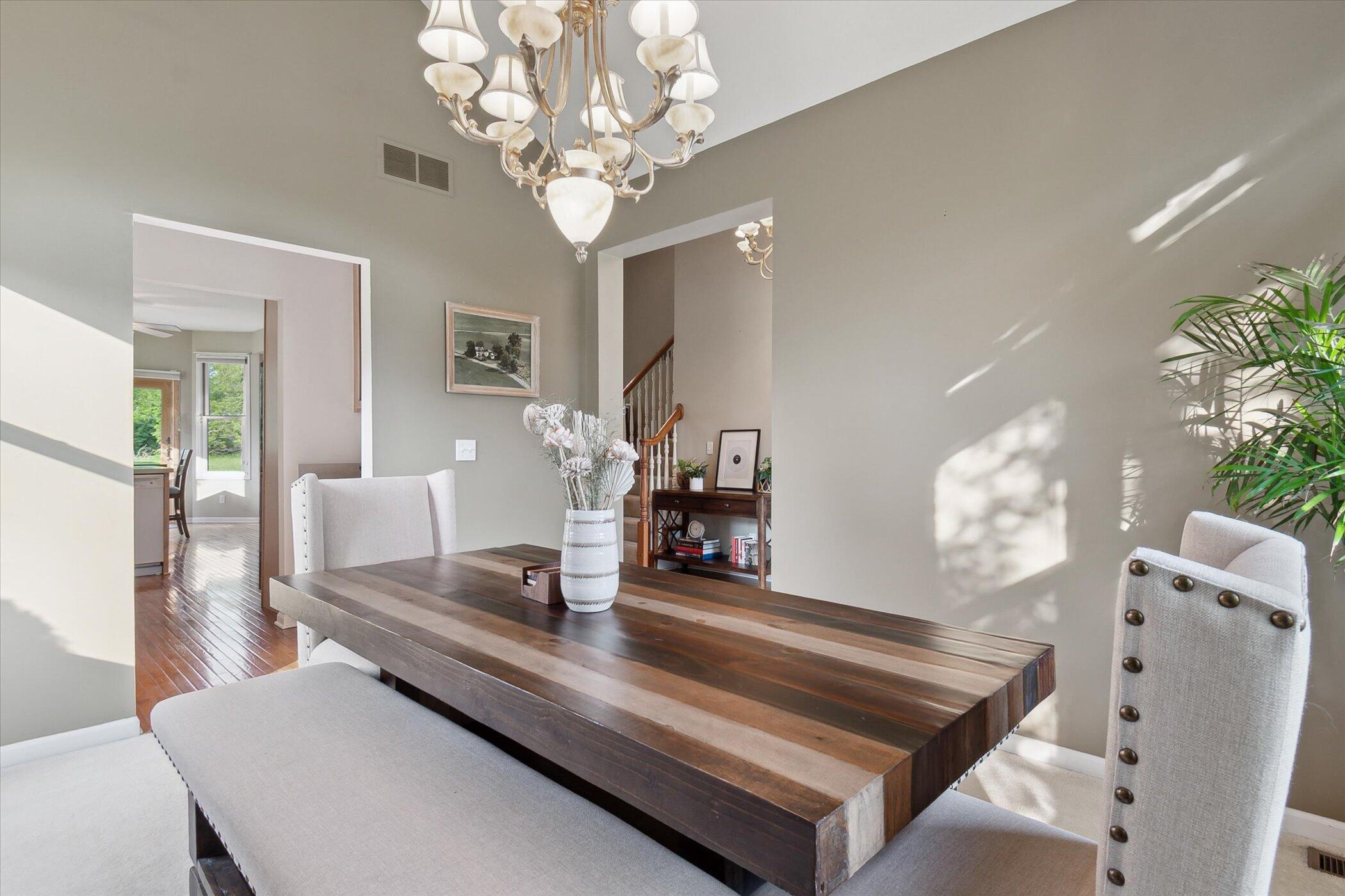 Howell, Michigan 48843, United States, 4 Bedrooms Bedrooms, ,3 BathroomsBathrooms,Residential,Active,149175