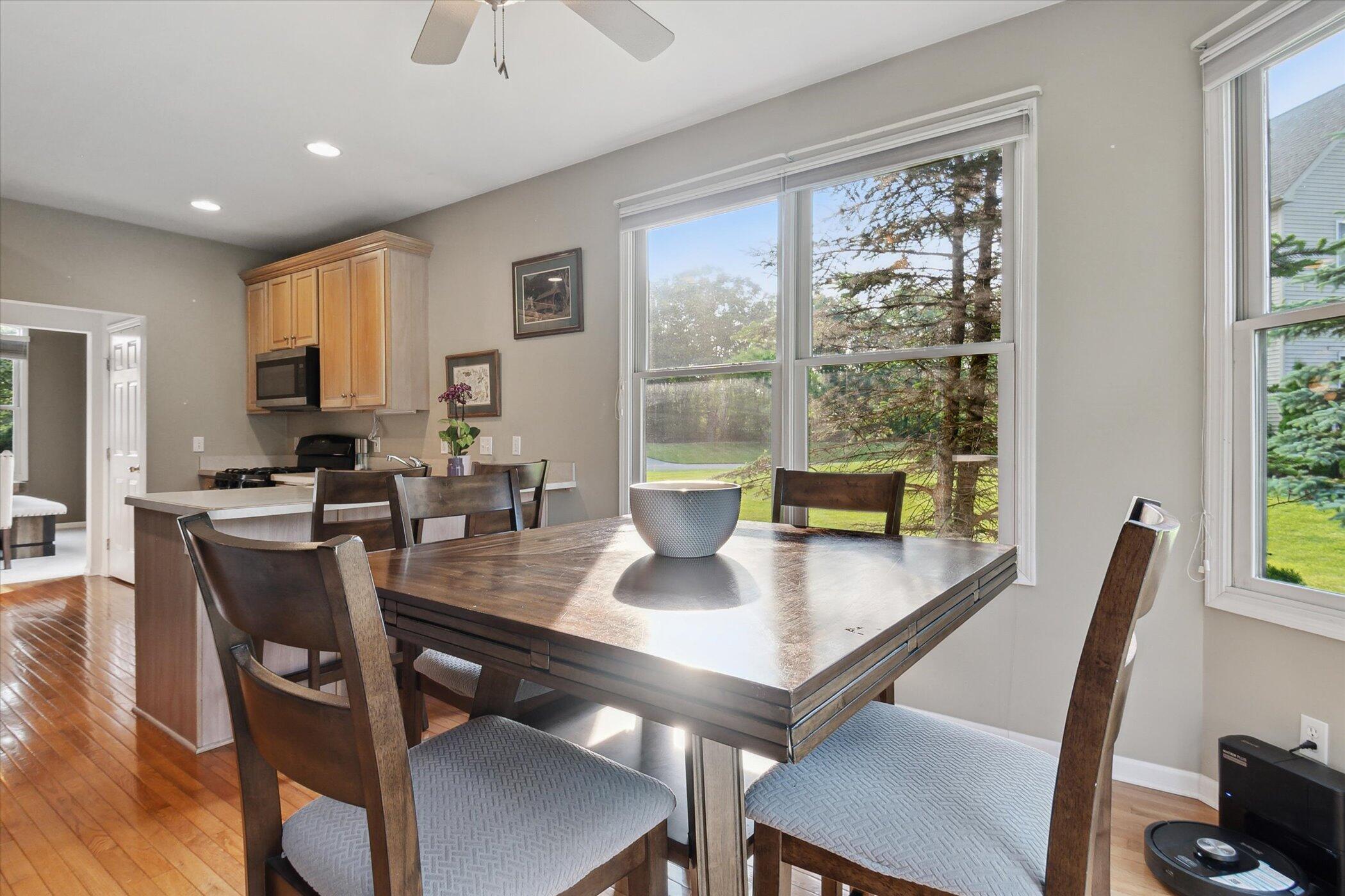 Howell, Michigan 48843, United States, 4 Bedrooms Bedrooms, ,3 BathroomsBathrooms,Residential,Active,149175