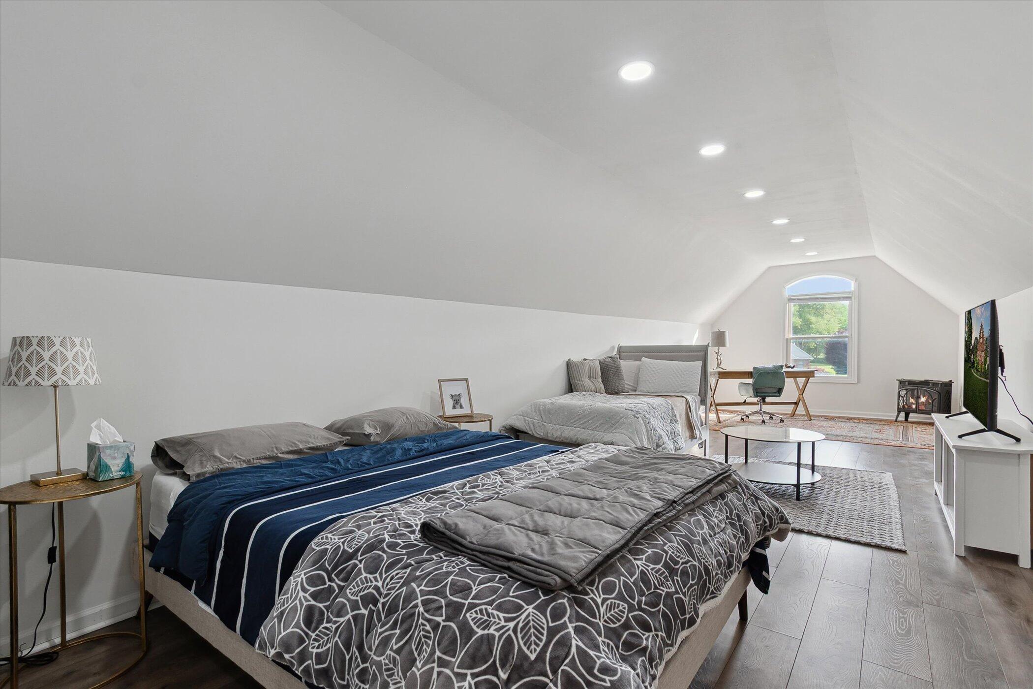 Howell, Michigan 48843, United States, 4 Bedrooms Bedrooms, ,3 BathroomsBathrooms,Residential,Active,149175