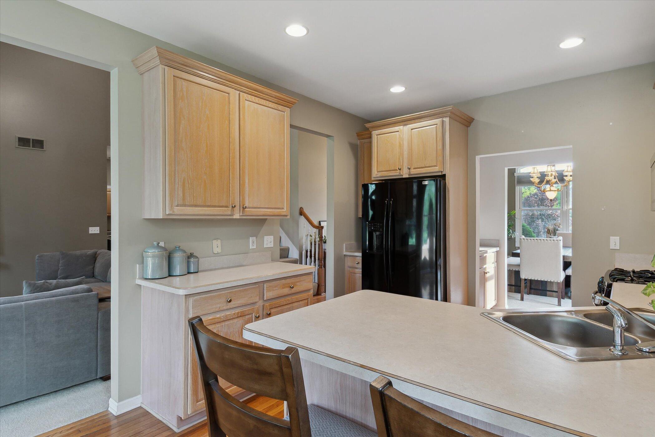 Howell, Michigan 48843, United States, 4 Bedrooms Bedrooms, ,3 BathroomsBathrooms,Residential,Active,149175