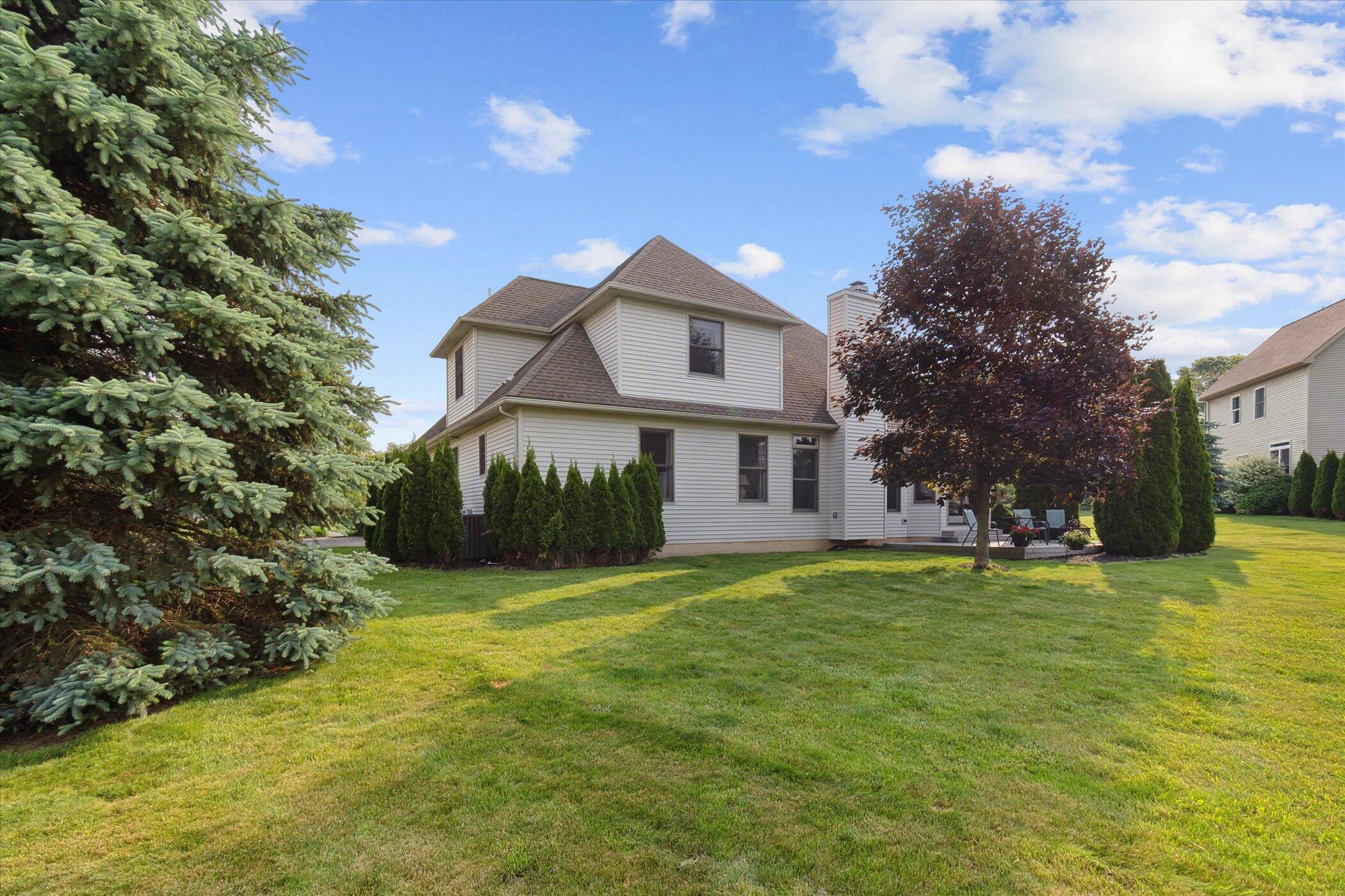 Howell, Michigan 48843, United States, 4 Bedrooms Bedrooms, ,3 BathroomsBathrooms,Residential,Active,149175