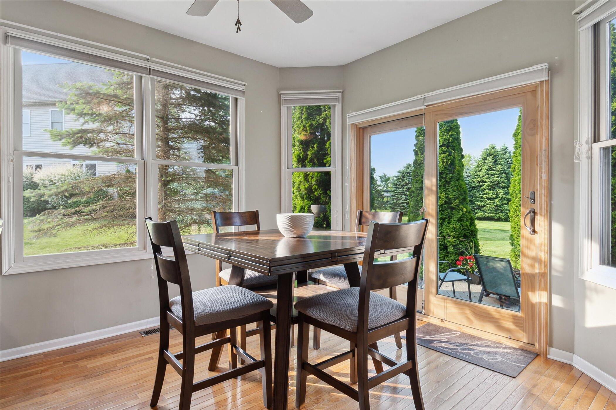 Howell, Michigan 48843, United States, 4 Bedrooms Bedrooms, ,3 BathroomsBathrooms,Residential,Active,149175