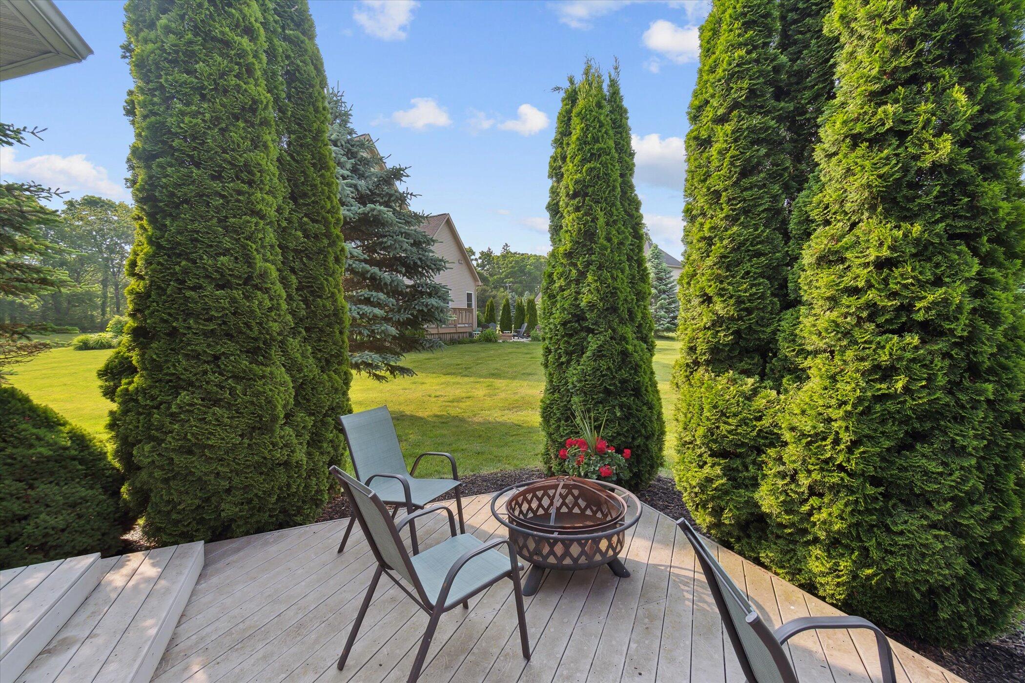 Howell, Michigan 48843, United States, 4 Bedrooms Bedrooms, ,3 BathroomsBathrooms,Residential,Active,149175