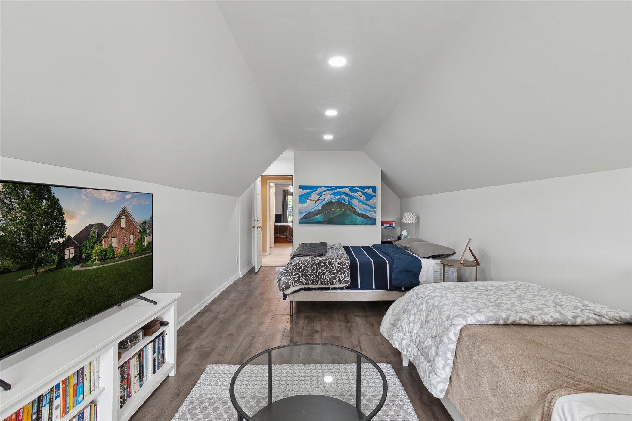 Howell, Michigan 48843, United States, 4 Bedrooms Bedrooms, ,3 BathroomsBathrooms,Residential,Active,149175