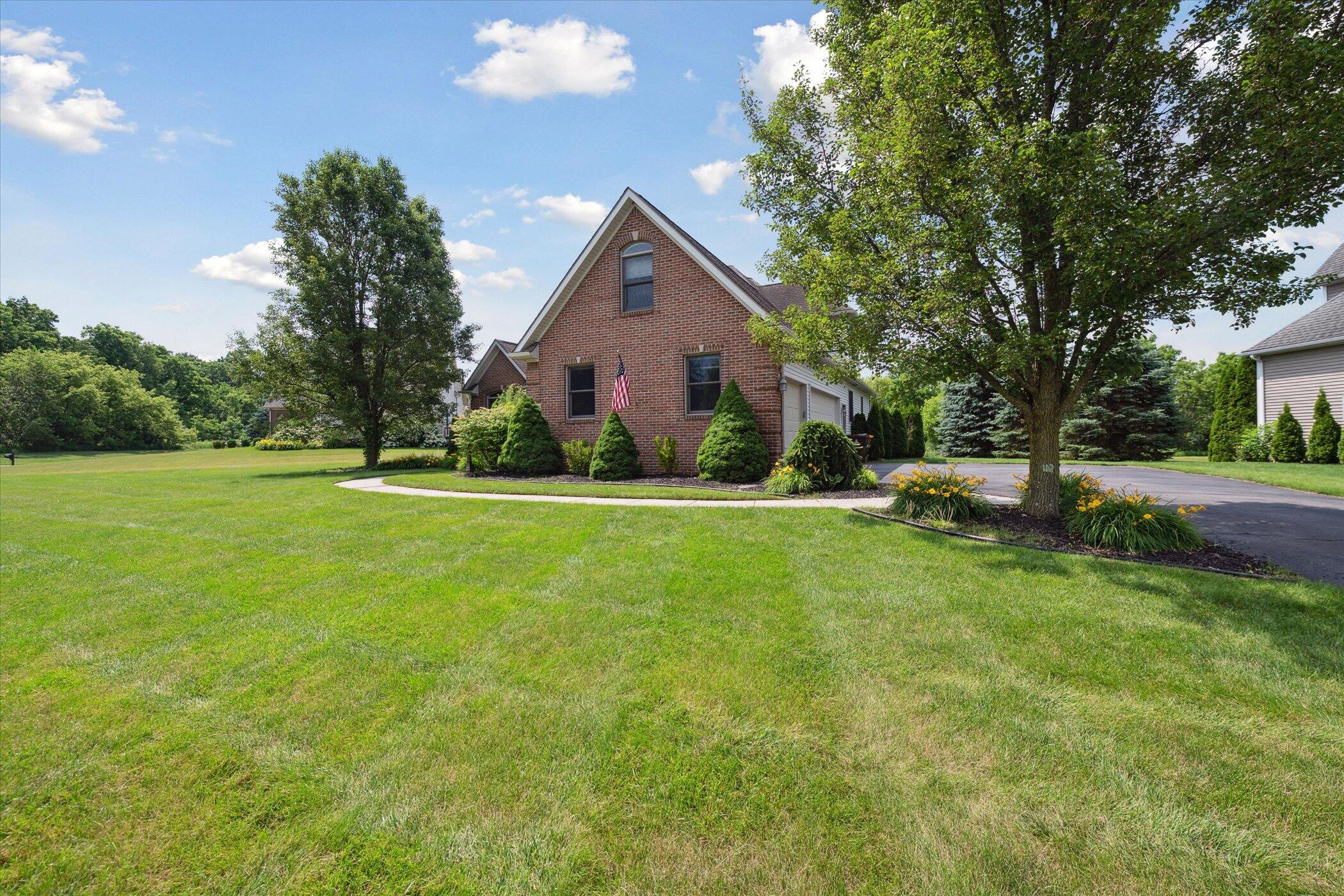 Howell, Michigan 48843, United States, 4 Bedrooms Bedrooms, ,3 BathroomsBathrooms,Residential,Active,149175