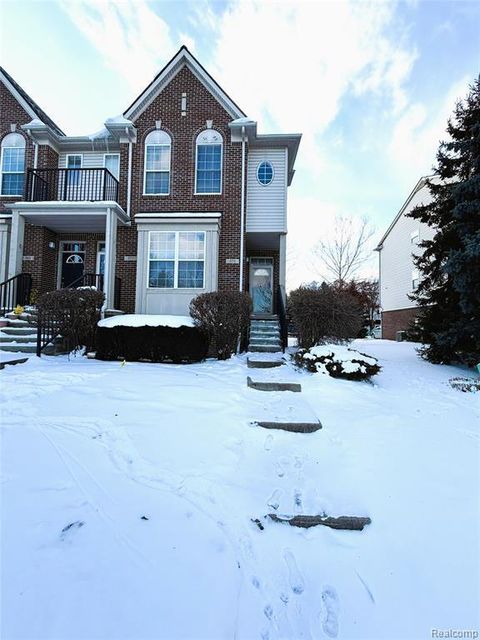 Photo of 575 Summerfield Drive, Westland, MI 48185 (MLS # 26008778)