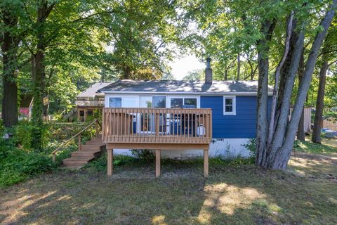 15550 1st Street Mecosta MI 49332