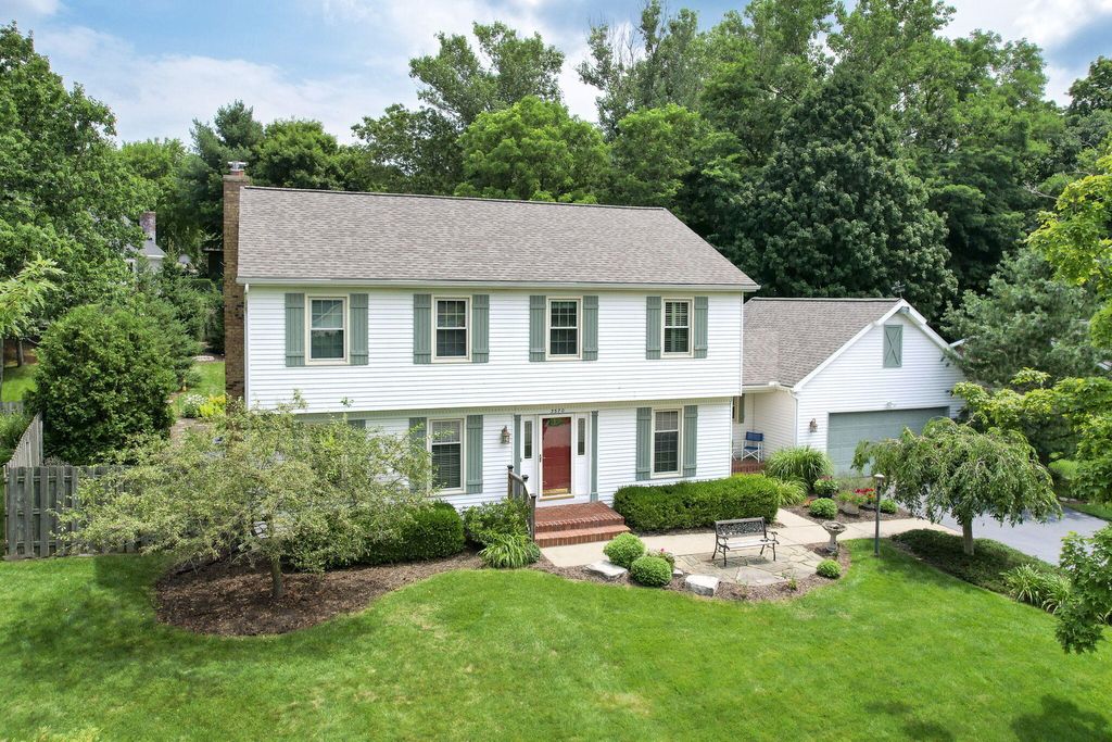 Photo of 3570 Apple Hill Drive SE, Ada, MI 49301 (MLS # 24038099)