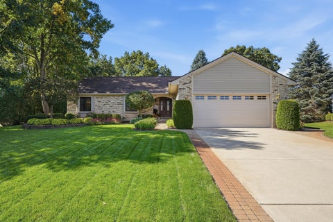 Photo for 29369 Hampton Court