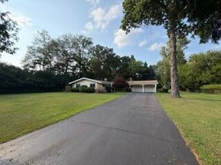 Photo of 1844 N Walmont Road, Jackson, MI 49203 (MLS # 26043105)
