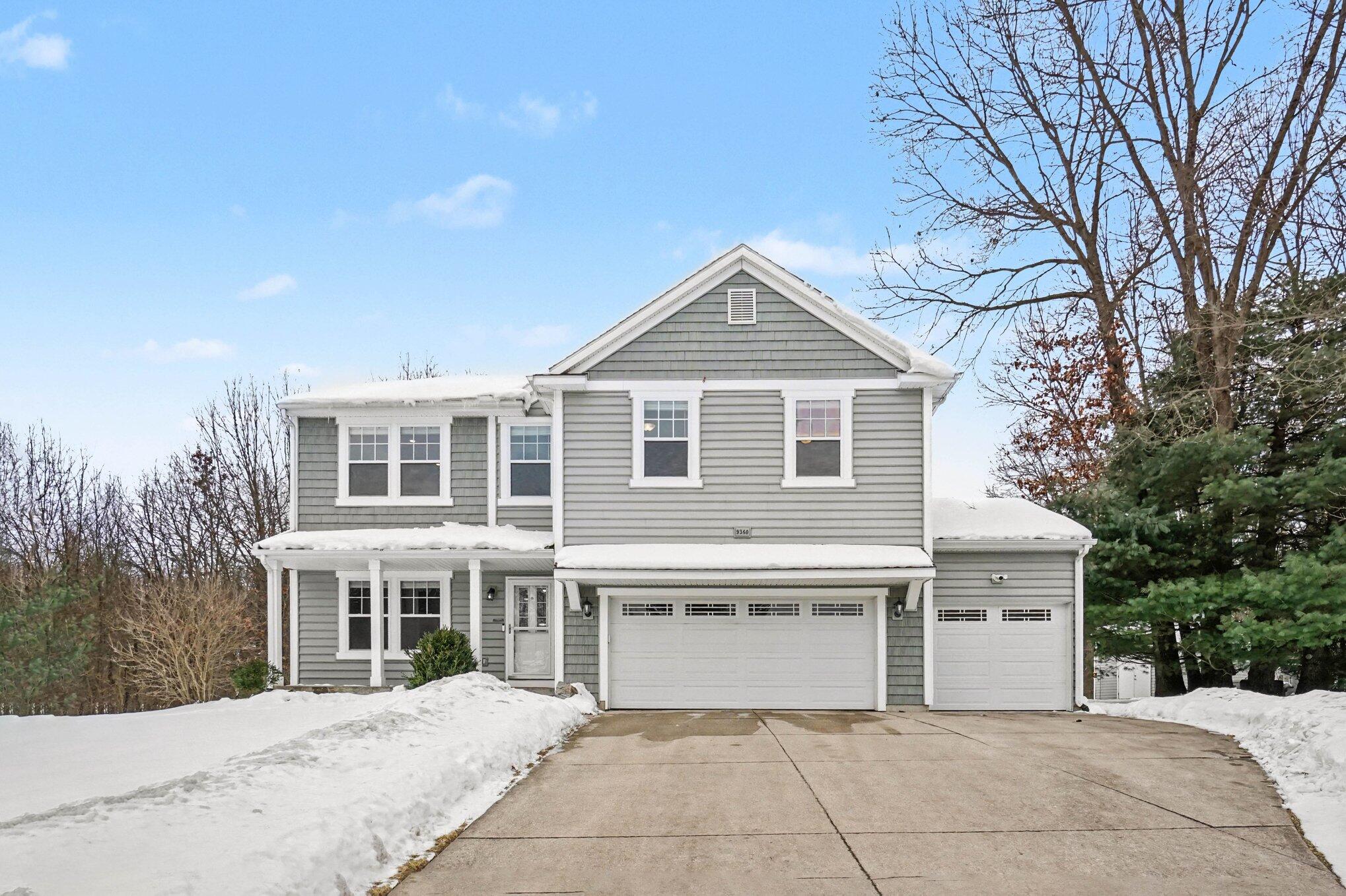 9360 Stratford Woods Trail