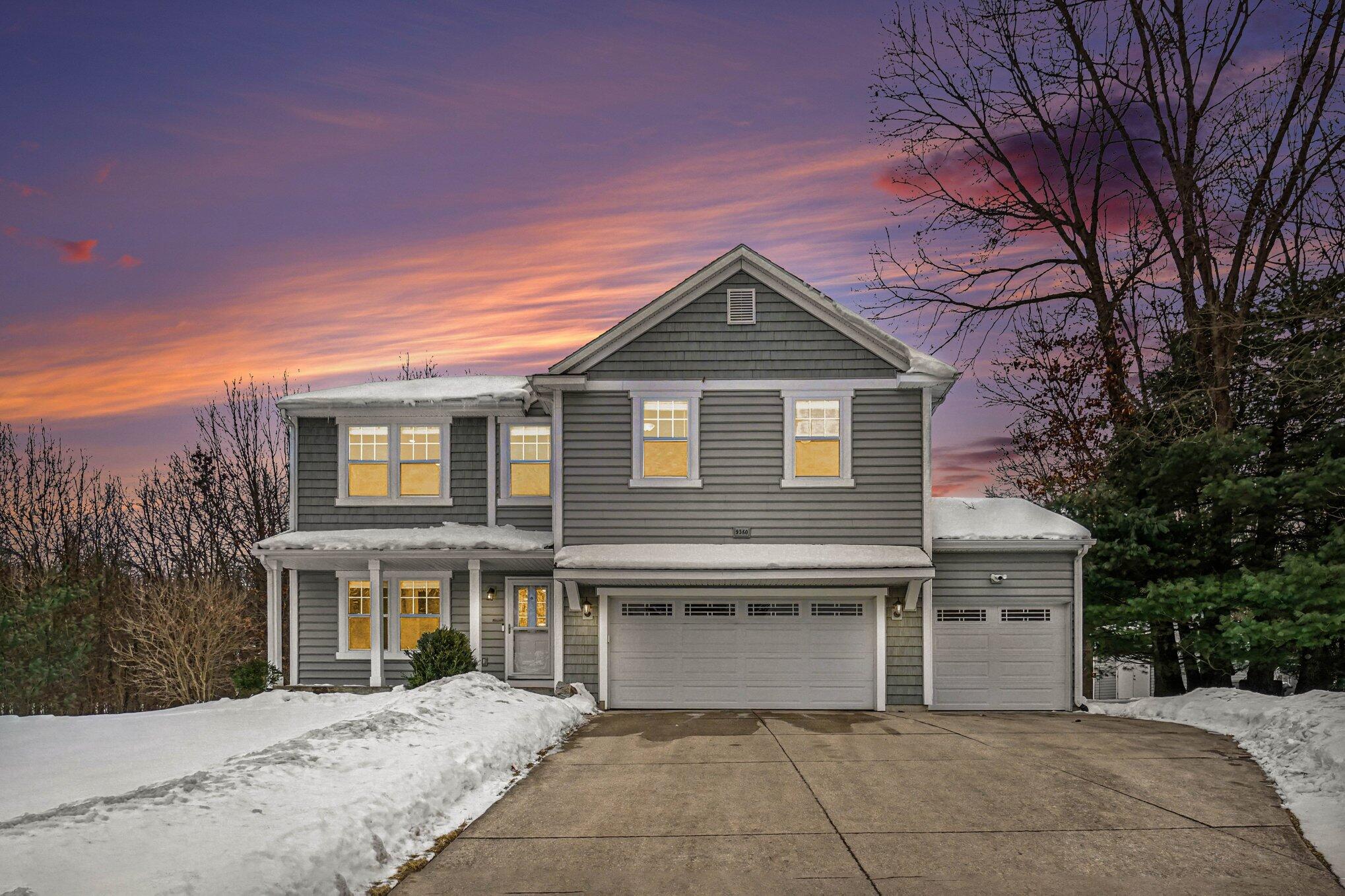 9360 Stratford Woods Trail