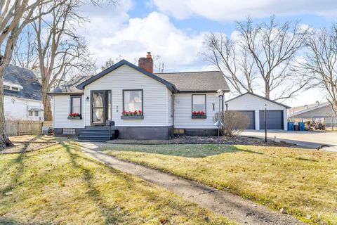 28 E Willard Avenue, Battle Creek, MI 49037 - MLS#: 25009792