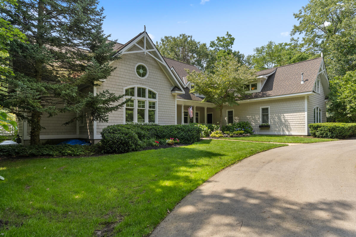 6352 Ryan Ridge Drive