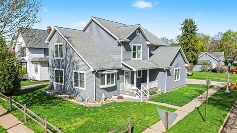 Photo of 500 Myrtle Avenue, Sturgis, MI 49091 (MLS # 26017212)