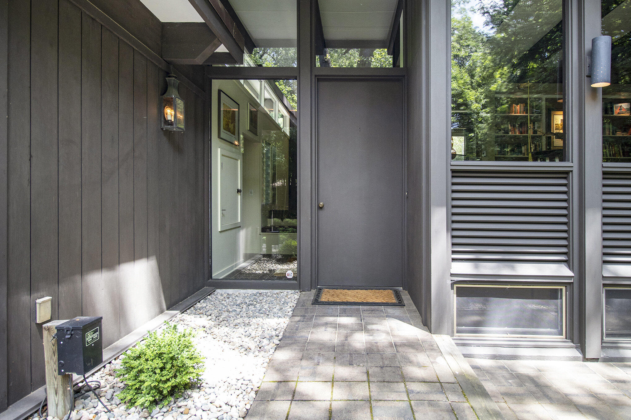 Kalamazoo, Michigan 49008, United States, 3 Bedrooms Bedrooms, ,2 BathroomsBathrooms,Residential,Pending,158165