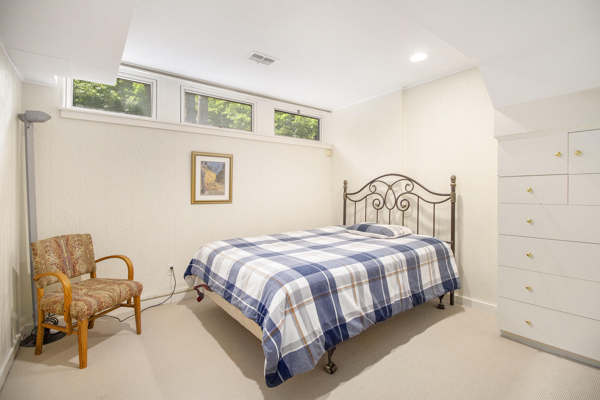 Kalamazoo, Michigan 49008, United States, 3 Bedrooms Bedrooms, ,2 BathroomsBathrooms,Residential,Pending,158165