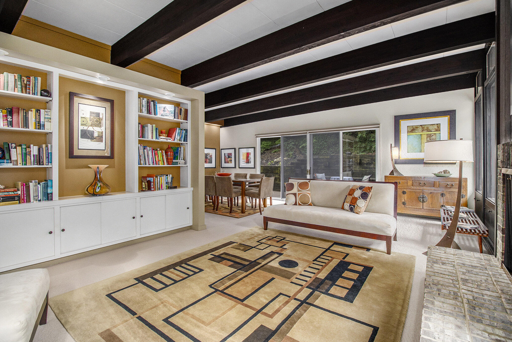 Kalamazoo, Michigan 49008, United States, 3 Bedrooms Bedrooms, ,2 BathroomsBathrooms,Residential,Pending,158165