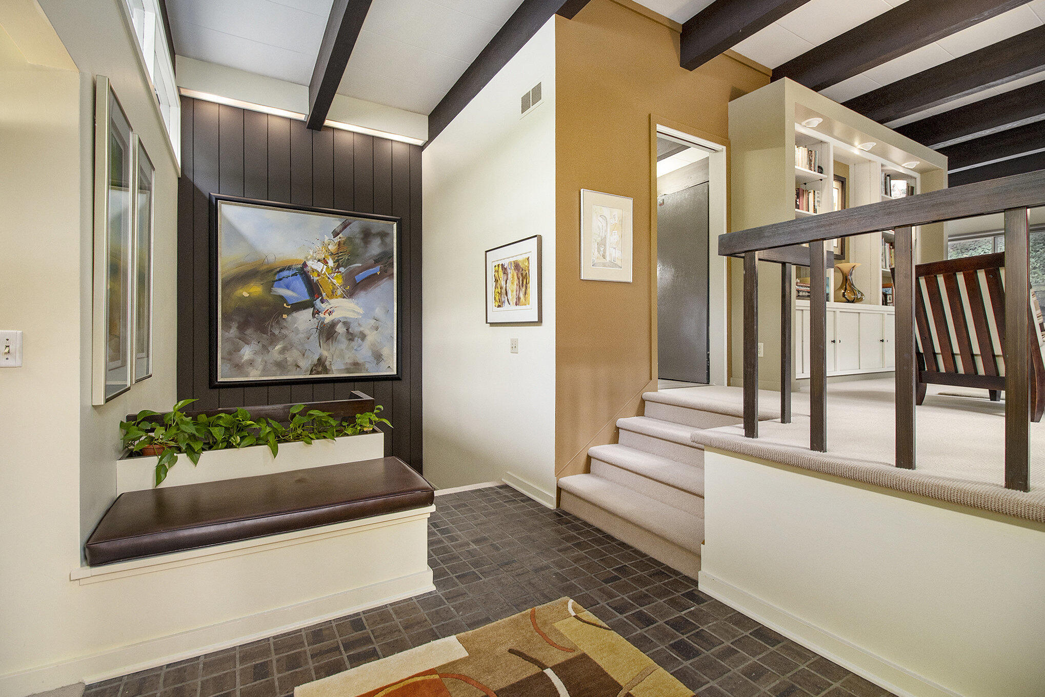 Kalamazoo, Michigan 49008, United States, 3 Bedrooms Bedrooms, ,2 BathroomsBathrooms,Residential,Pending,158165