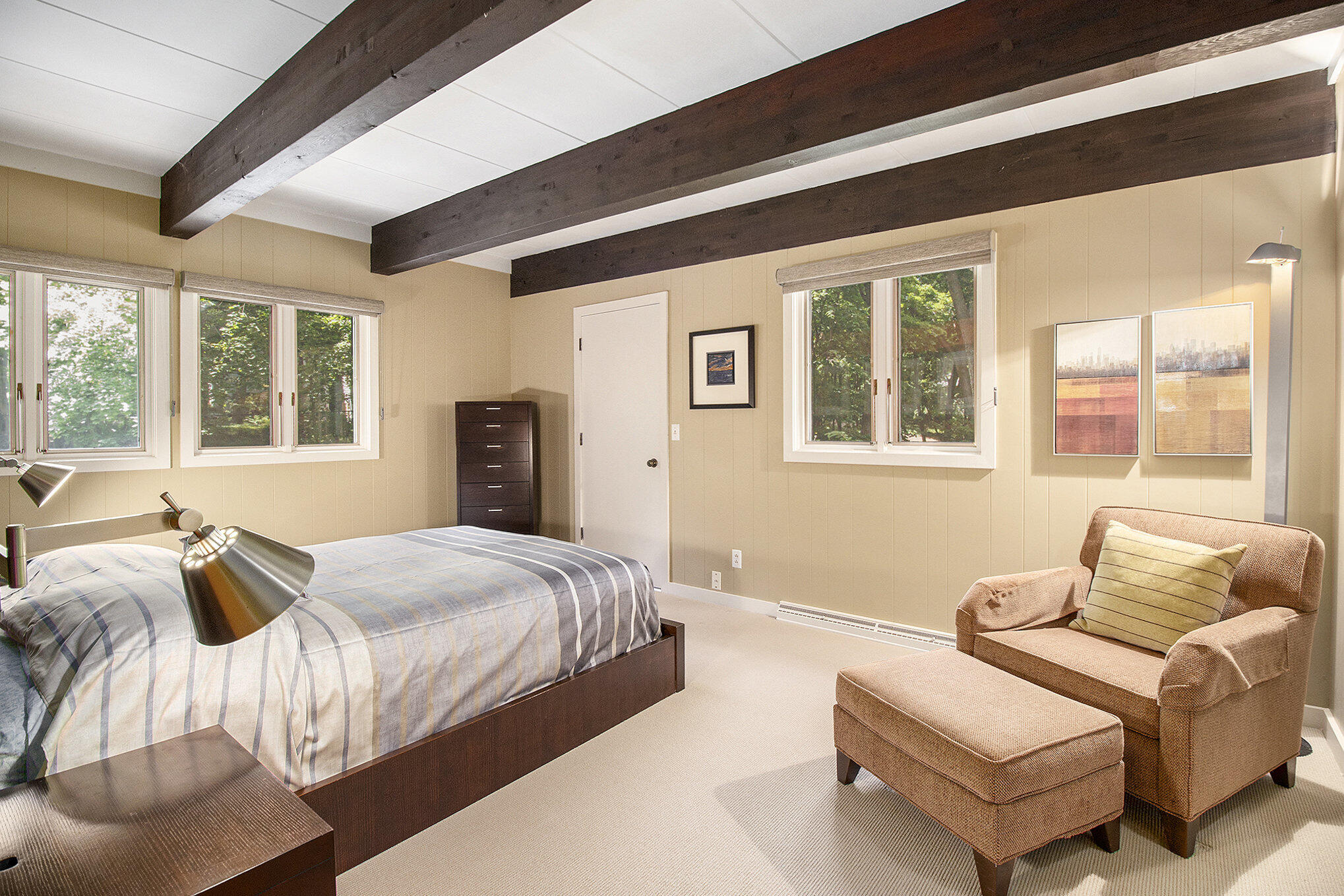 Kalamazoo, Michigan 49008, United States, 3 Bedrooms Bedrooms, ,2 BathroomsBathrooms,Residential,Pending,158165