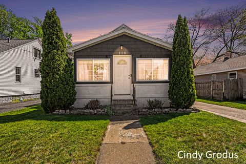 Photo of 116 32nd Street SE, Wyoming, MI 49548 (MLS # 26021701)