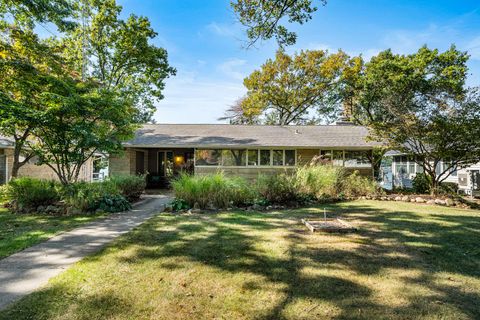 50286 E Lakeshore Drive Dowagiac MI 49047