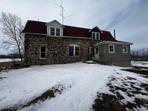 MLS: 25006899