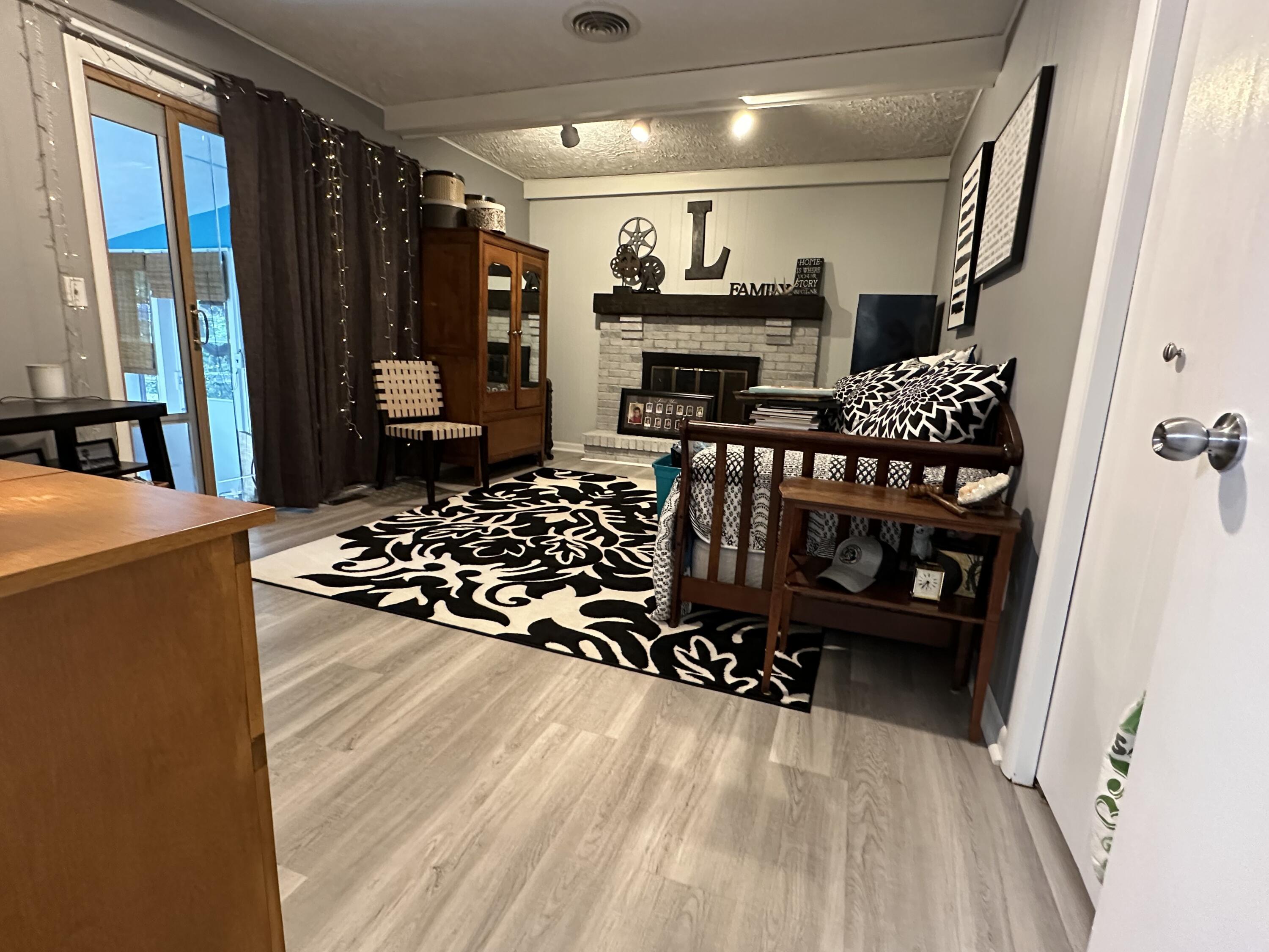 Richland, Michigan 49083, United States, 3 Bedrooms Bedrooms, ,3 BathroomsBathrooms,Residential,Active,39910