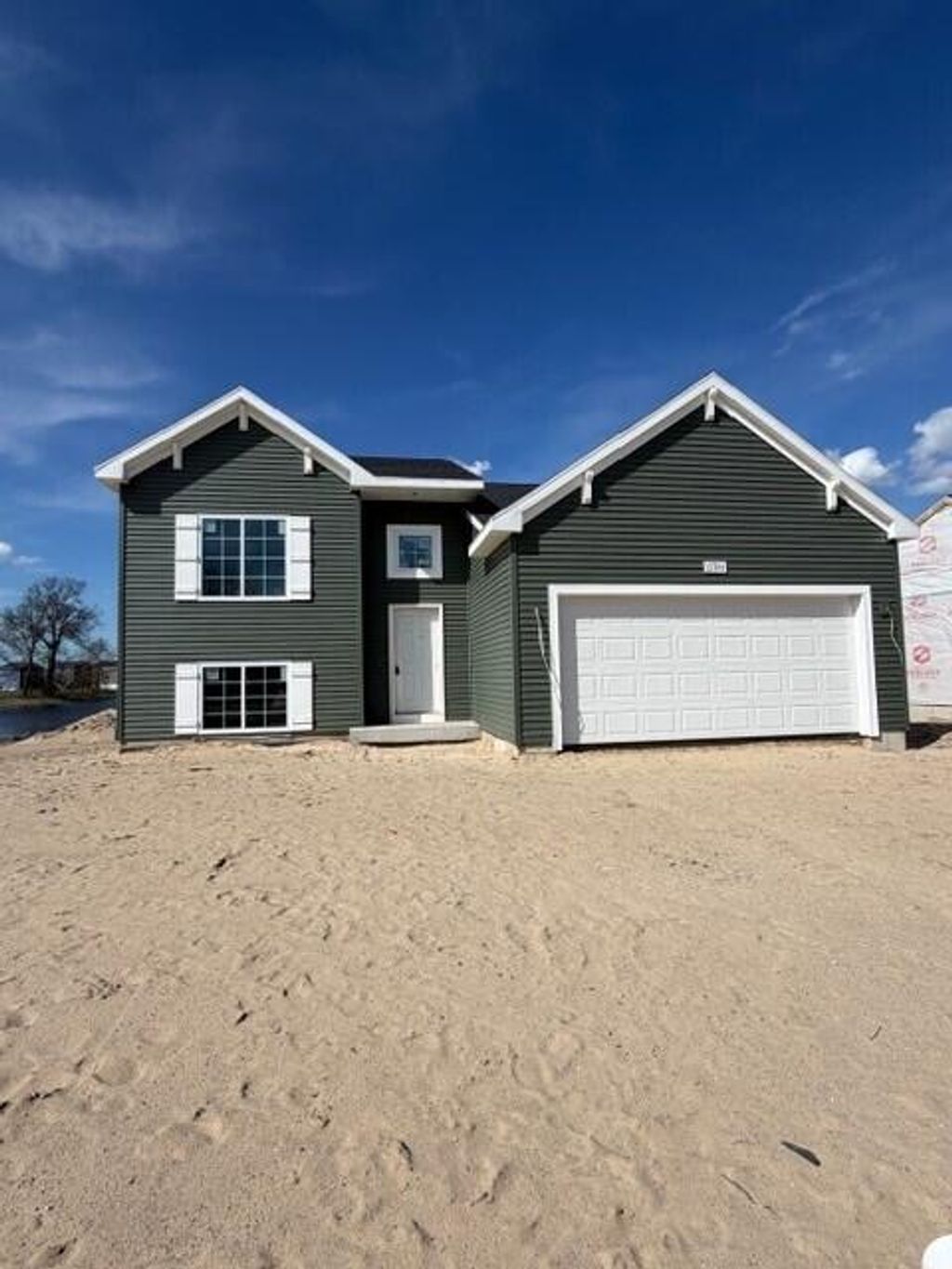 Photo of 13769 Quincy Street, Holland, MI 49424 (MLS # 26001628)