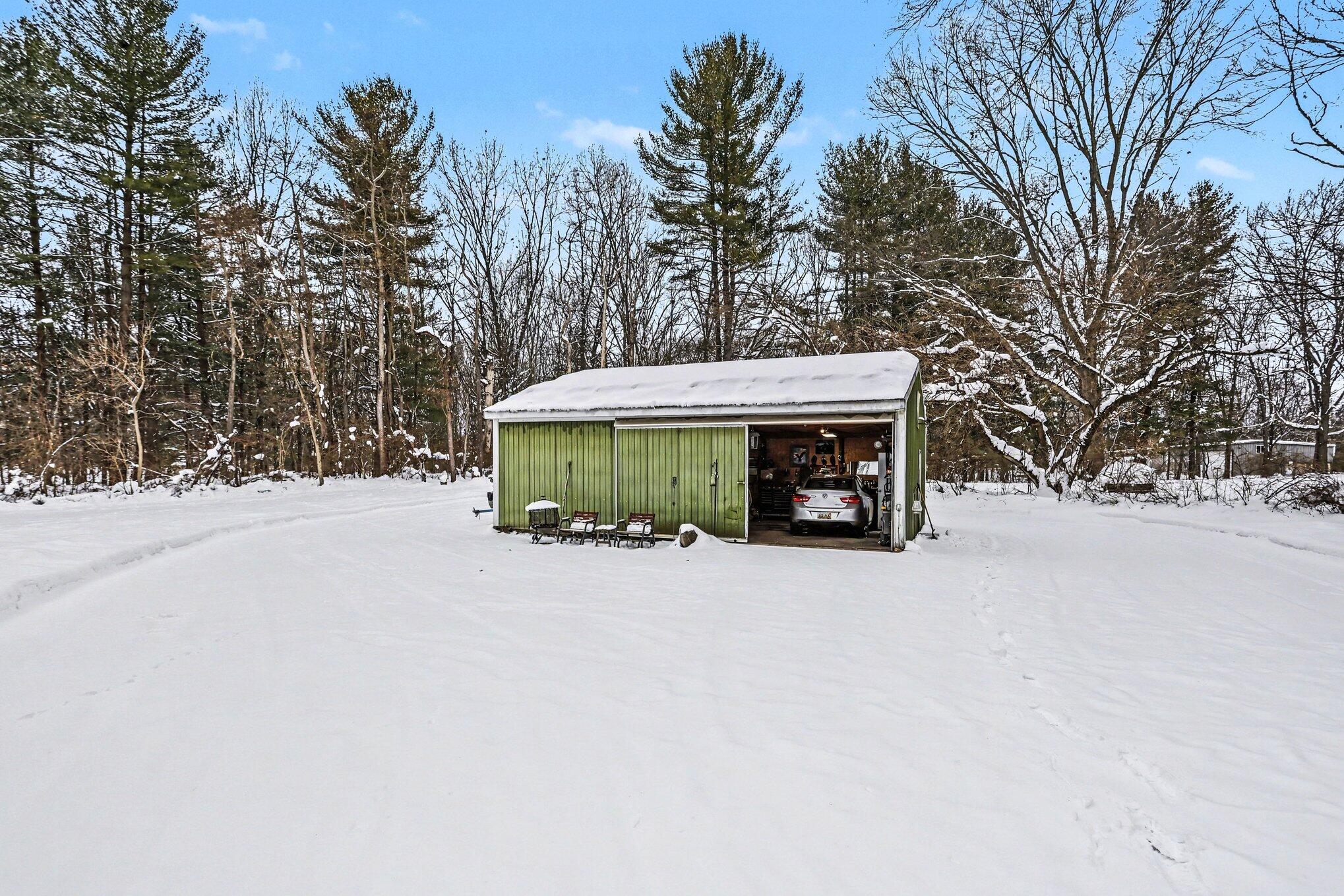 2636 N US Highway 31