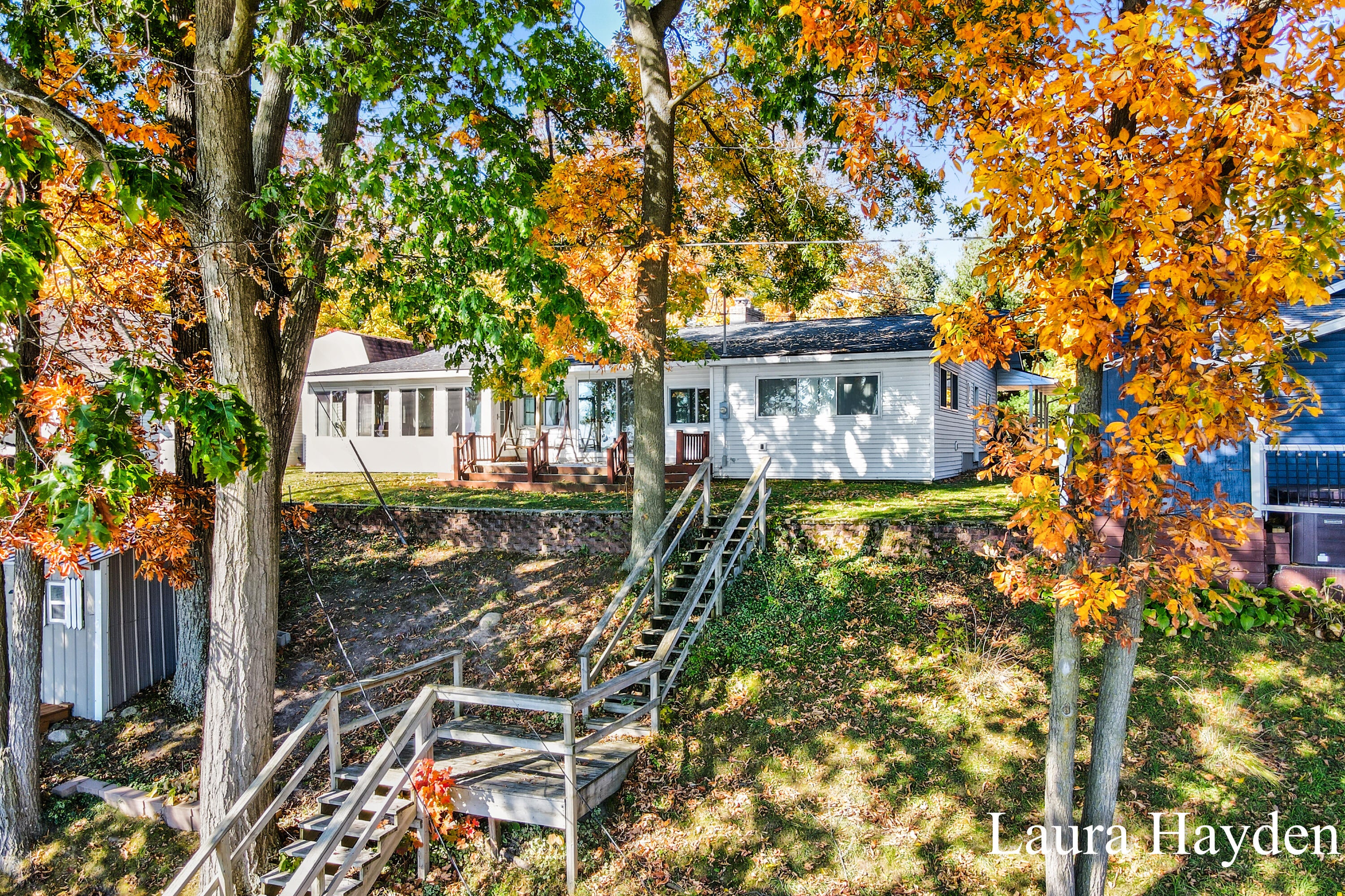 Listing 11