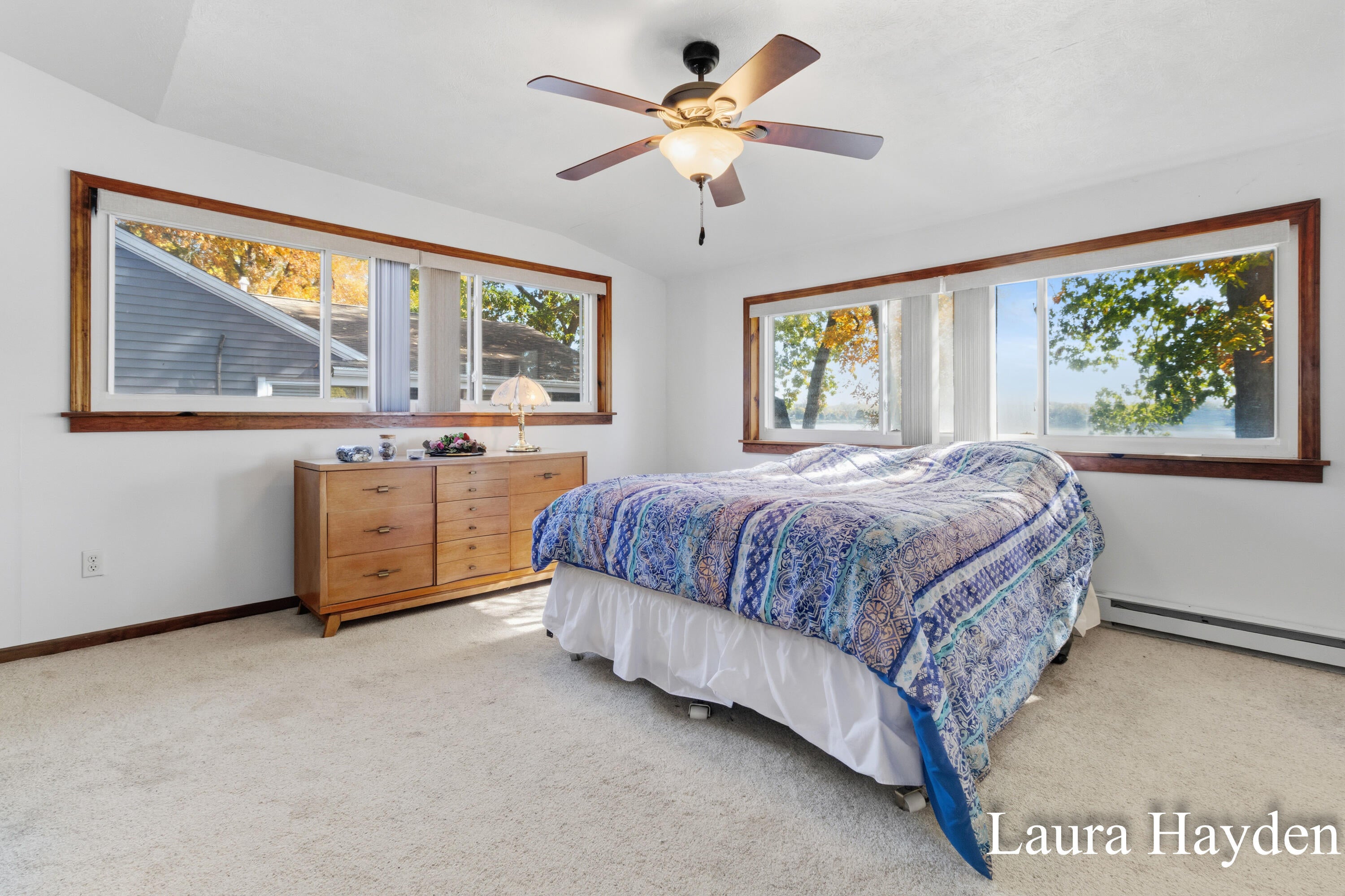 Listing 11