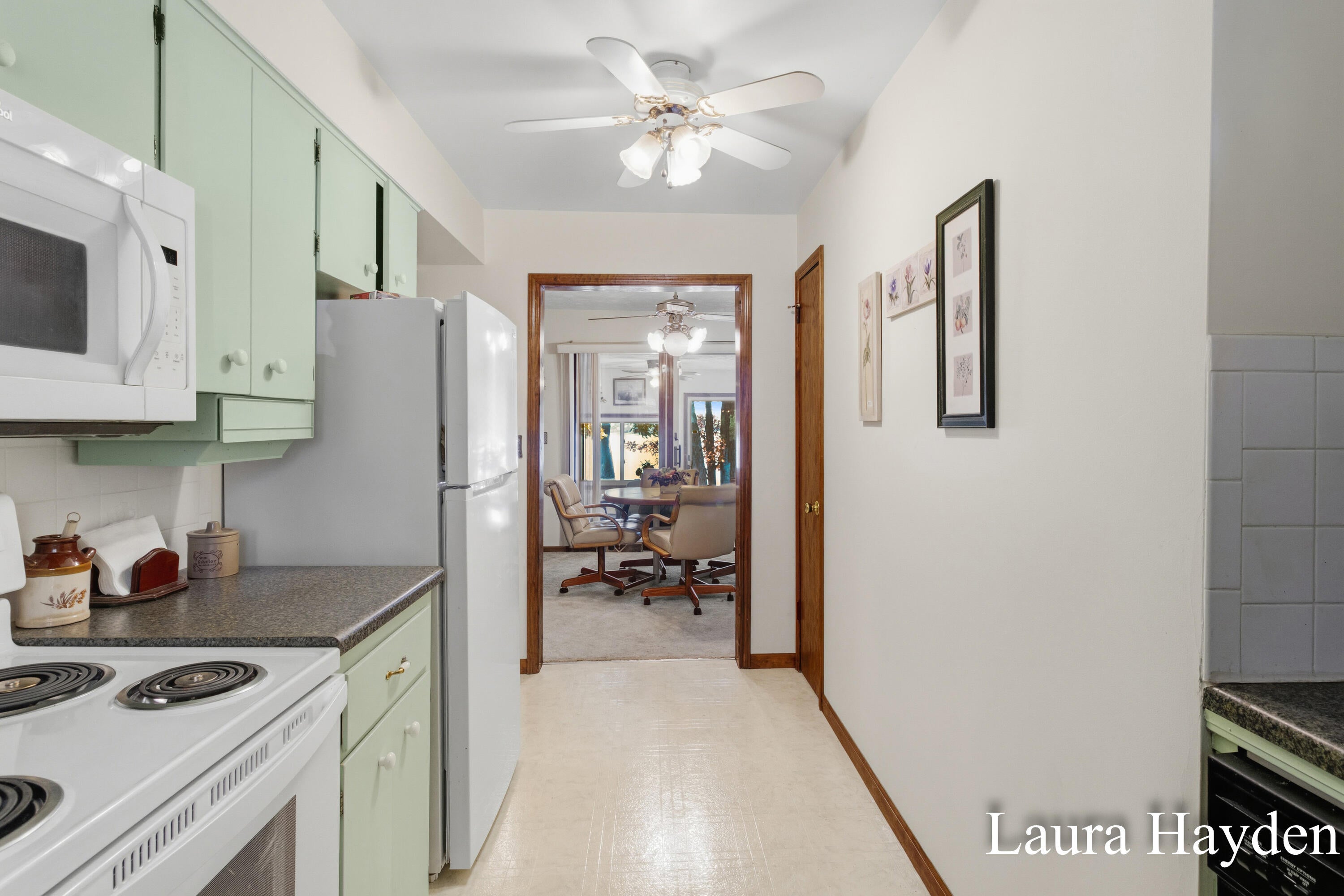 Listing 11
