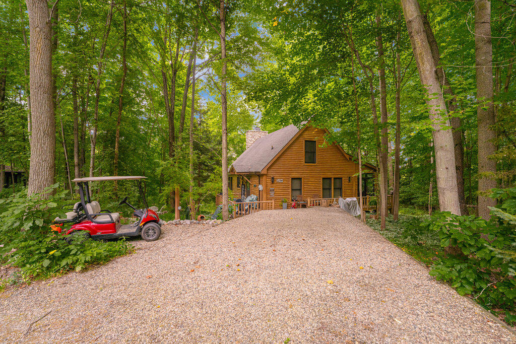 302 Hampshire Colony