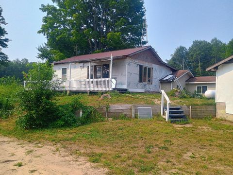 Photo of 6263 E VanBuren Road, Walkerville, MI 49459 (MLS # 25039397)