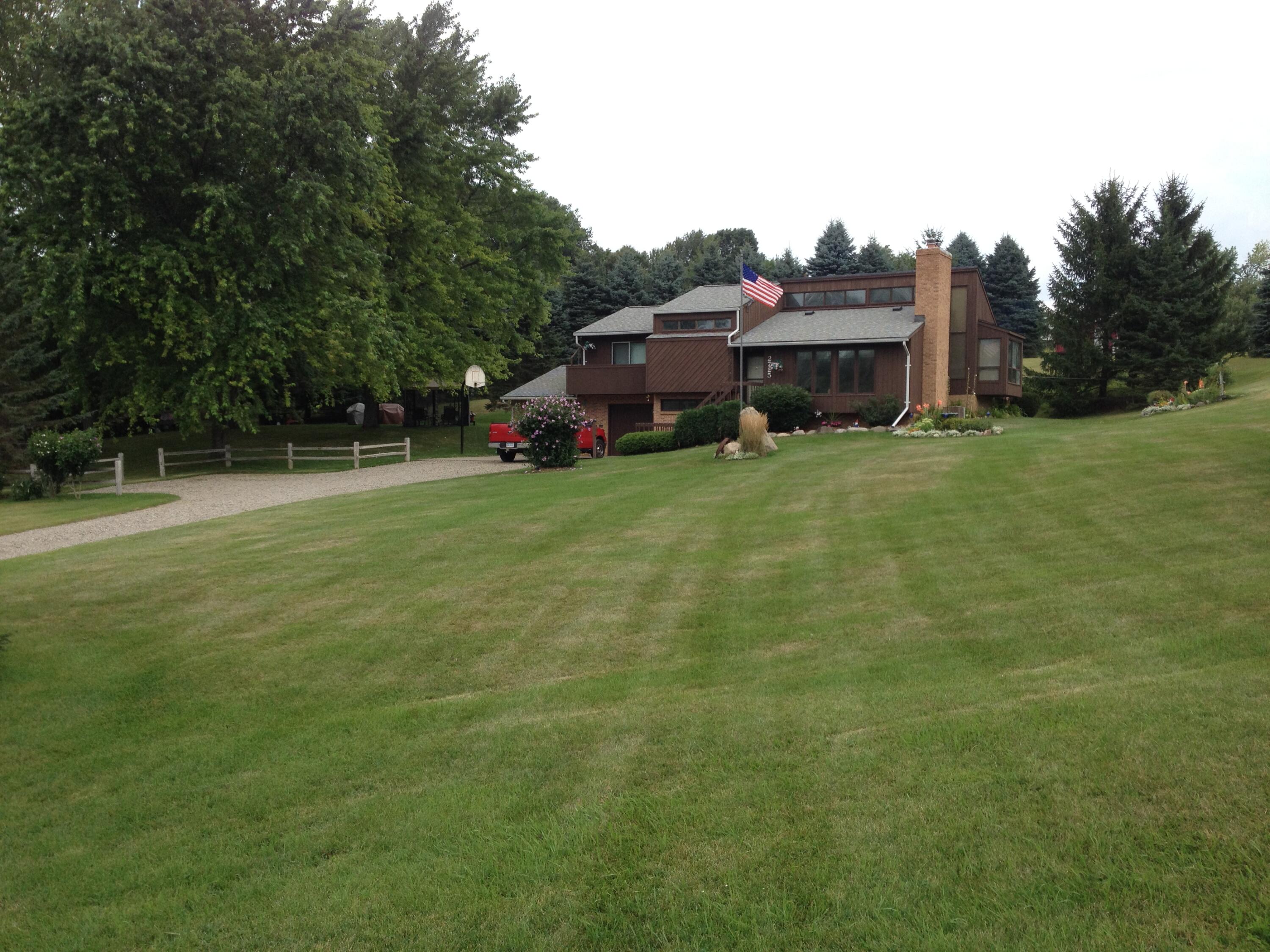 2725 Cooley Lake Road