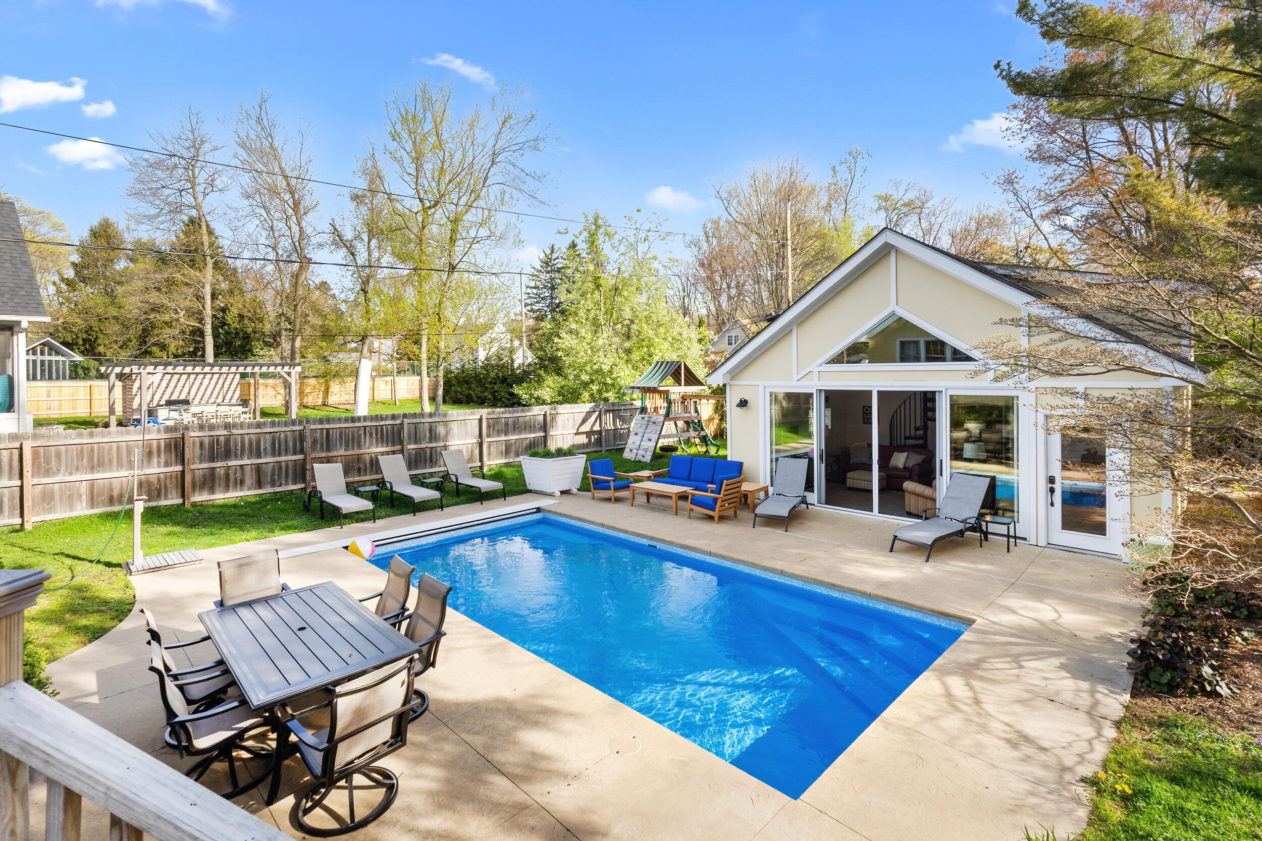 10251 Smith Road