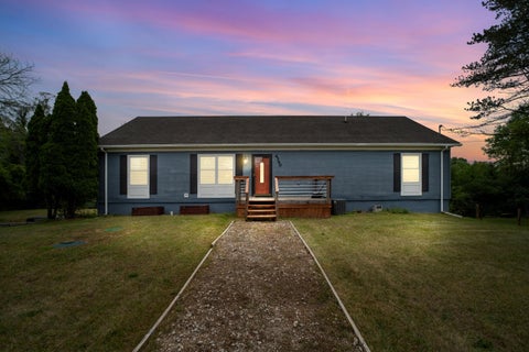 Photo for 4240 E Commerce Road