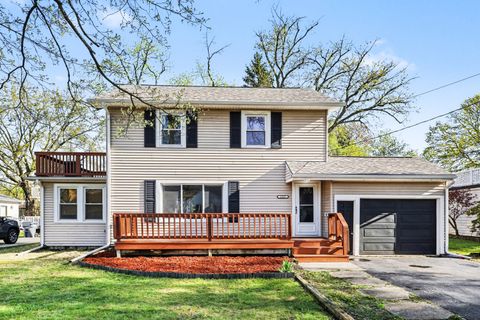 Photo of 1227 Reycraft Drive, Kalamazoo, MI 49001 (MLS # 26017615)