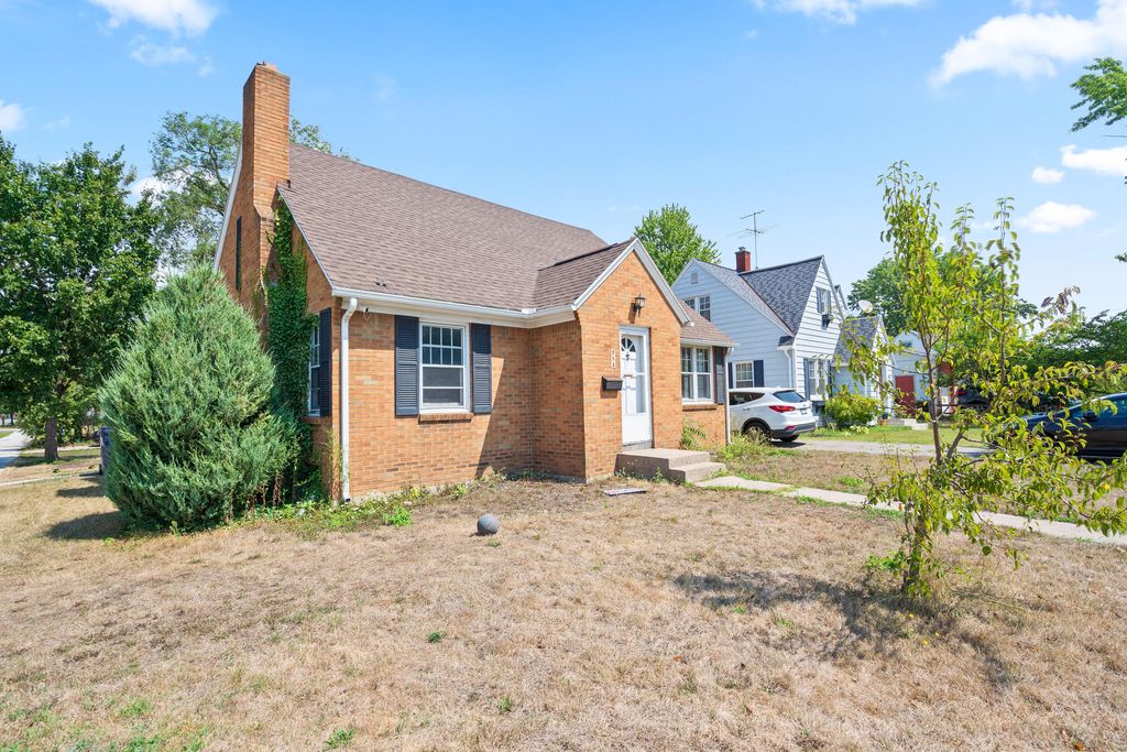 Photo of 283 W 16th Street, Holland, MI 49423 (MLS # 25035703)
