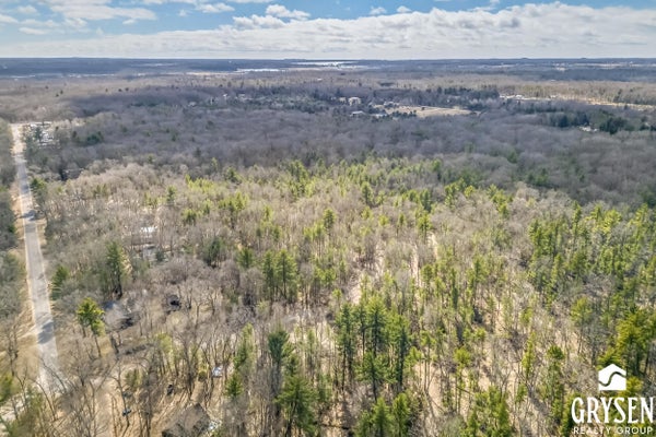 2635 W MEINERT RD, MONTAGUE, MI 49437 - Image 6d486b26c2f5ad28ddd5746c1f3c8180/1037367162