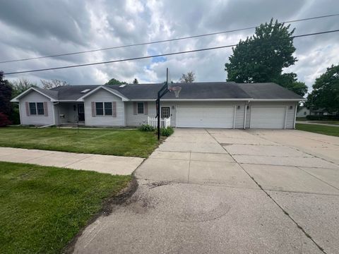 72 E Brink Street, Grant, MI 49327 - MLS#: 25022790