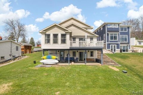 Photo of 144 Washington Lake Road, Brooklyn, MI 49230 (MLS # 26023183)