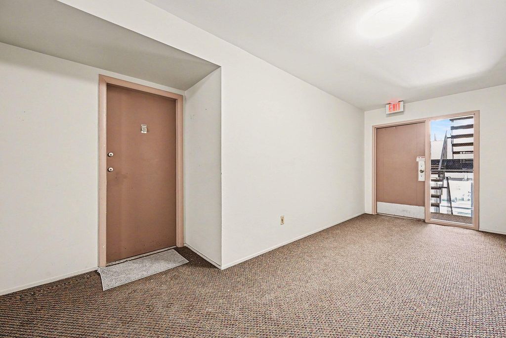 Photo of 1215 S Maple Road #202, Ann Arbor, MI 48103 (MLS # 26006008)