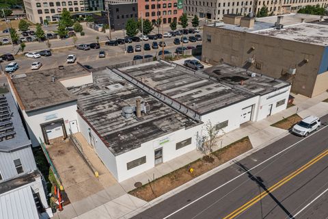 833 Ottawa Avenue NW Grand Rapids MI 49503
