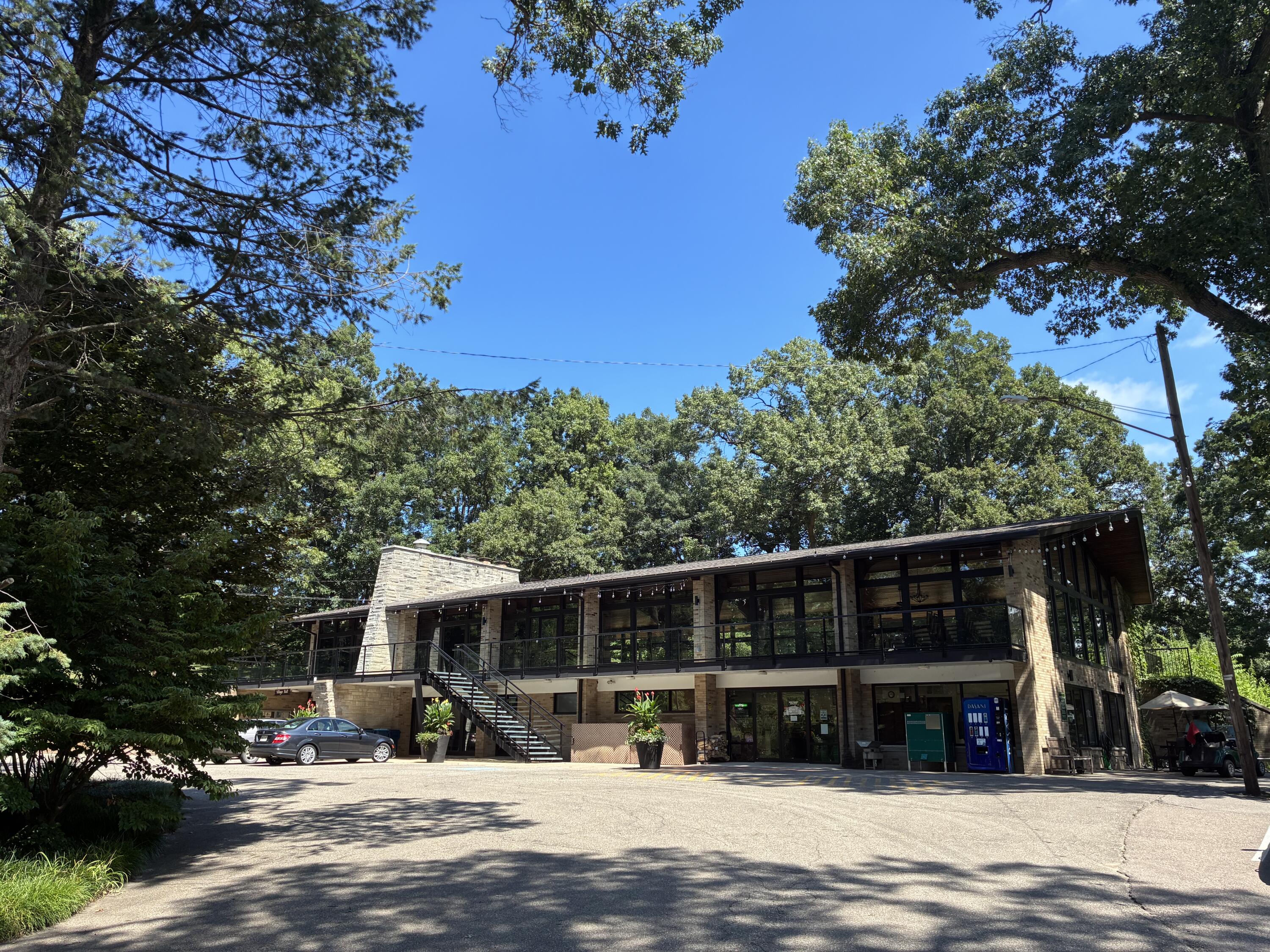 Grand Beach, Michigan 49117, United States, 4 Bedrooms Bedrooms, ,4 BathroomsBathrooms,Residential,Active,191608