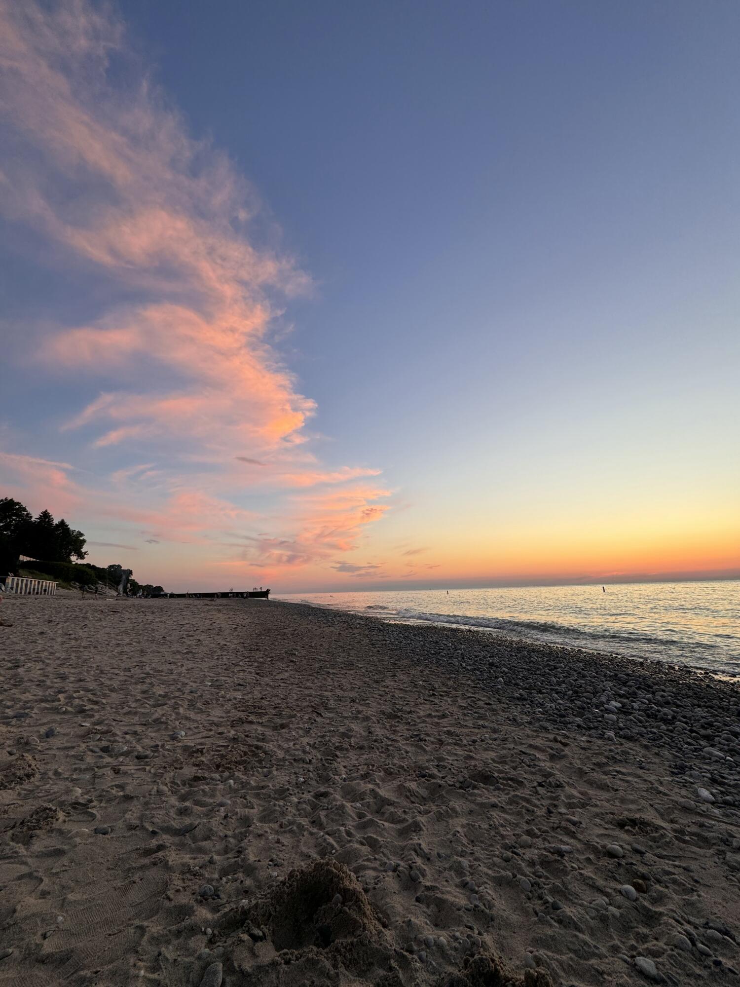 Grand Beach, Michigan 49117, United States, 4 Bedrooms Bedrooms, ,4 BathroomsBathrooms,Residential,Active,191608