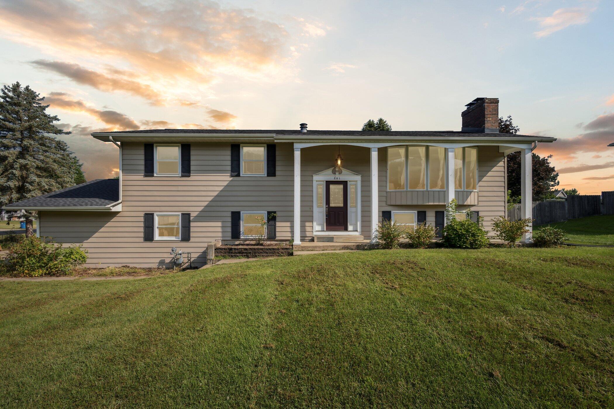 View Battle Creek, MI 49014 house